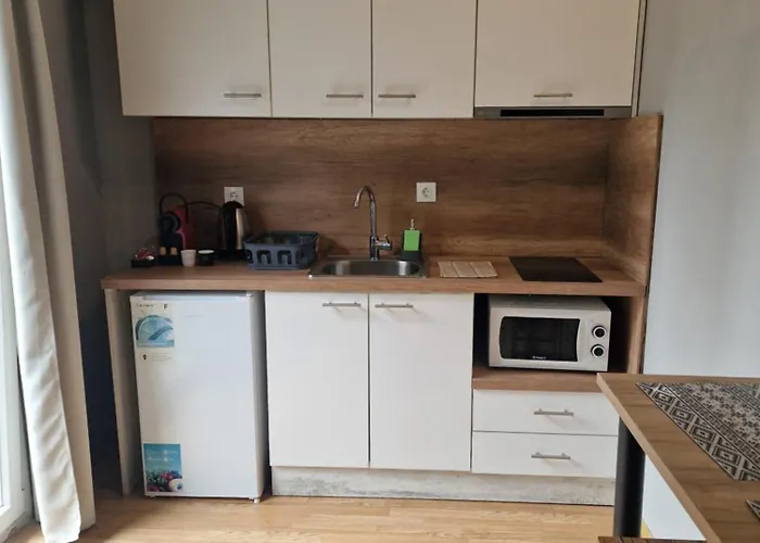 Apartment Closer 