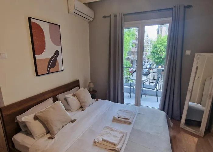 Apartment Closer 