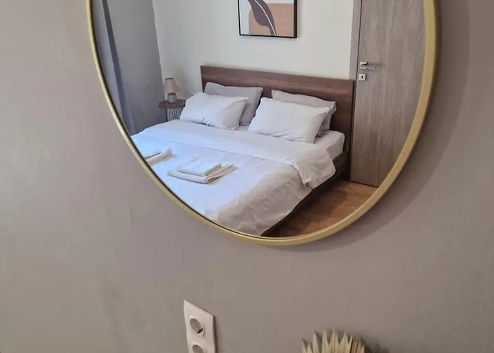 Apartment Closer 